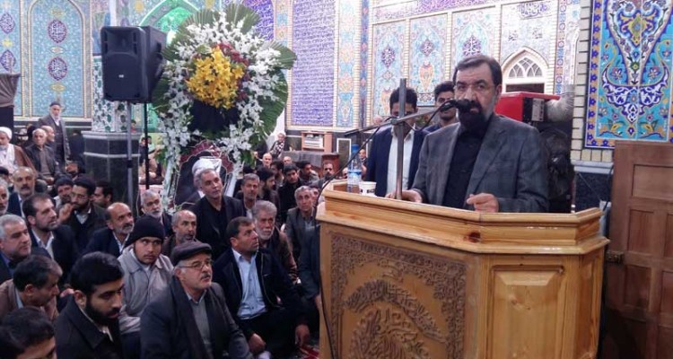  مراسم ترحیم آیت الله هاشمی رفسنجانی در کاشان برگزار شد